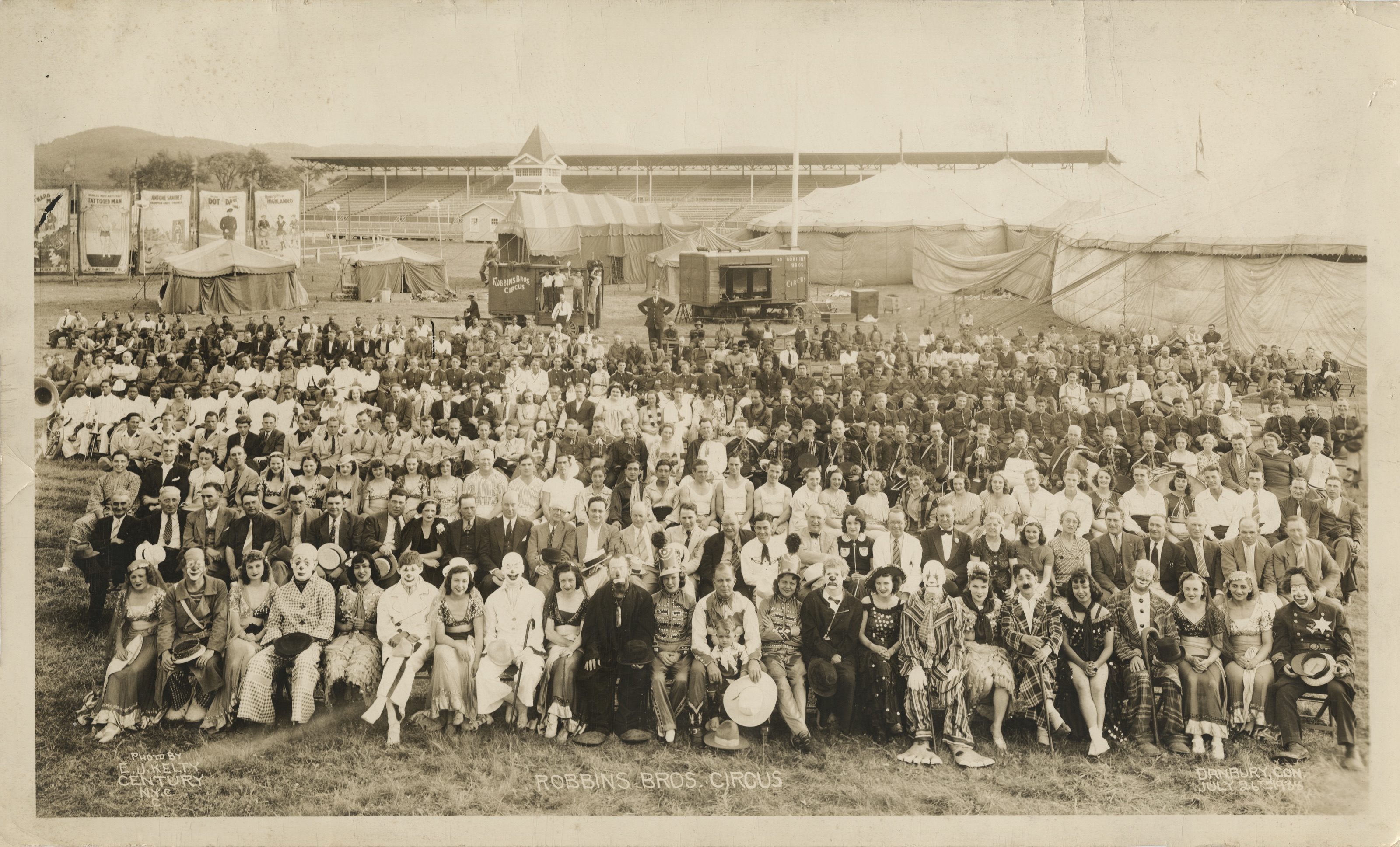 E.J. Kelty panorama B